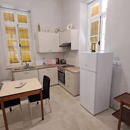 Apartament St. Lazaros 2 *