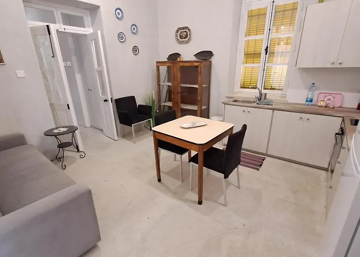 St. Lazaros 2 Appartement *