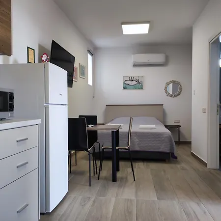 Apartment St. Lazaros 2