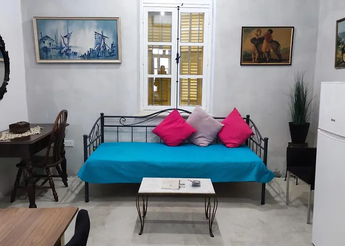 St. Lazaros 2 Апартаменты *